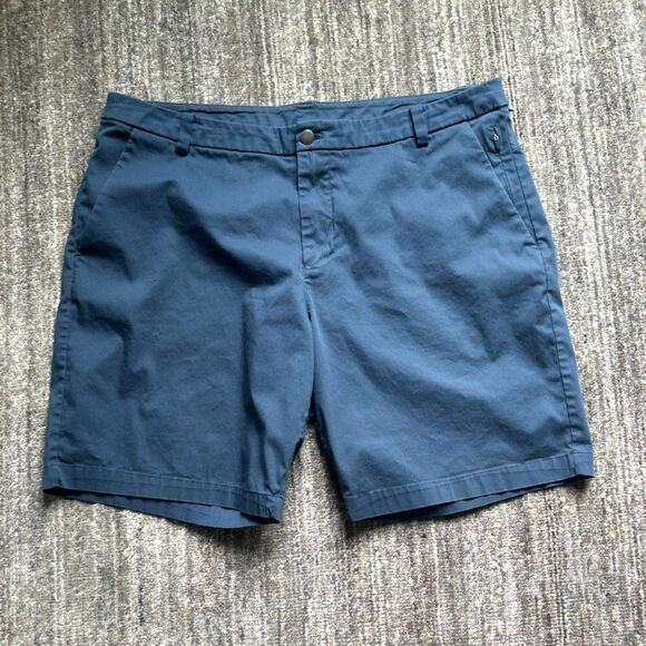 Lululemon Men's Shorts Size 38 - Picture 1 of 8